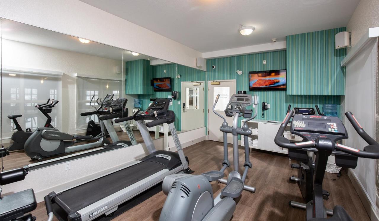 Express By Ihg Grande Prairie